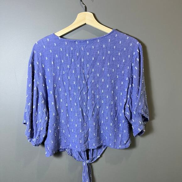 Blue Rain Lightweight Blue Short Sleeve Blouse Top with tie front size Medium - Picture 7 of 7